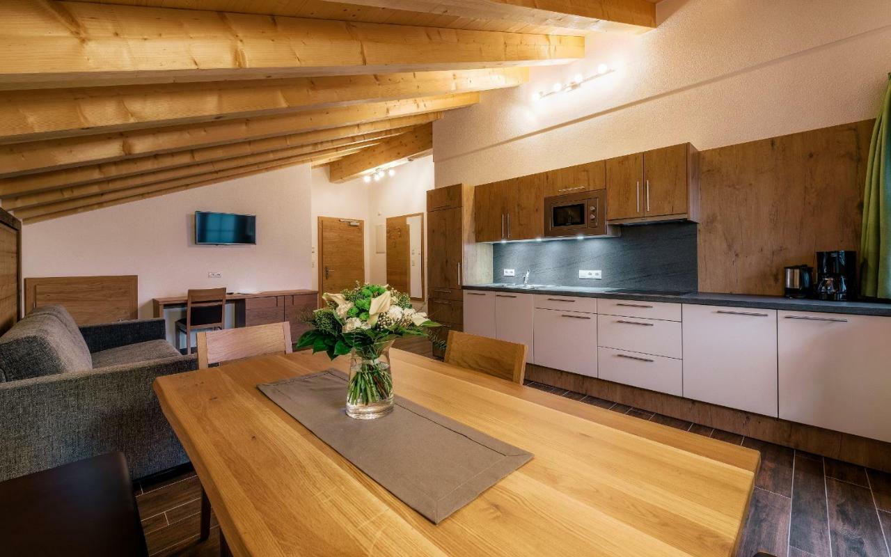 Appartements Alexander Fiss Ngoại thất bức ảnh